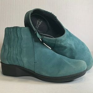 Rare Find Dankso Starbright Ankle Boot